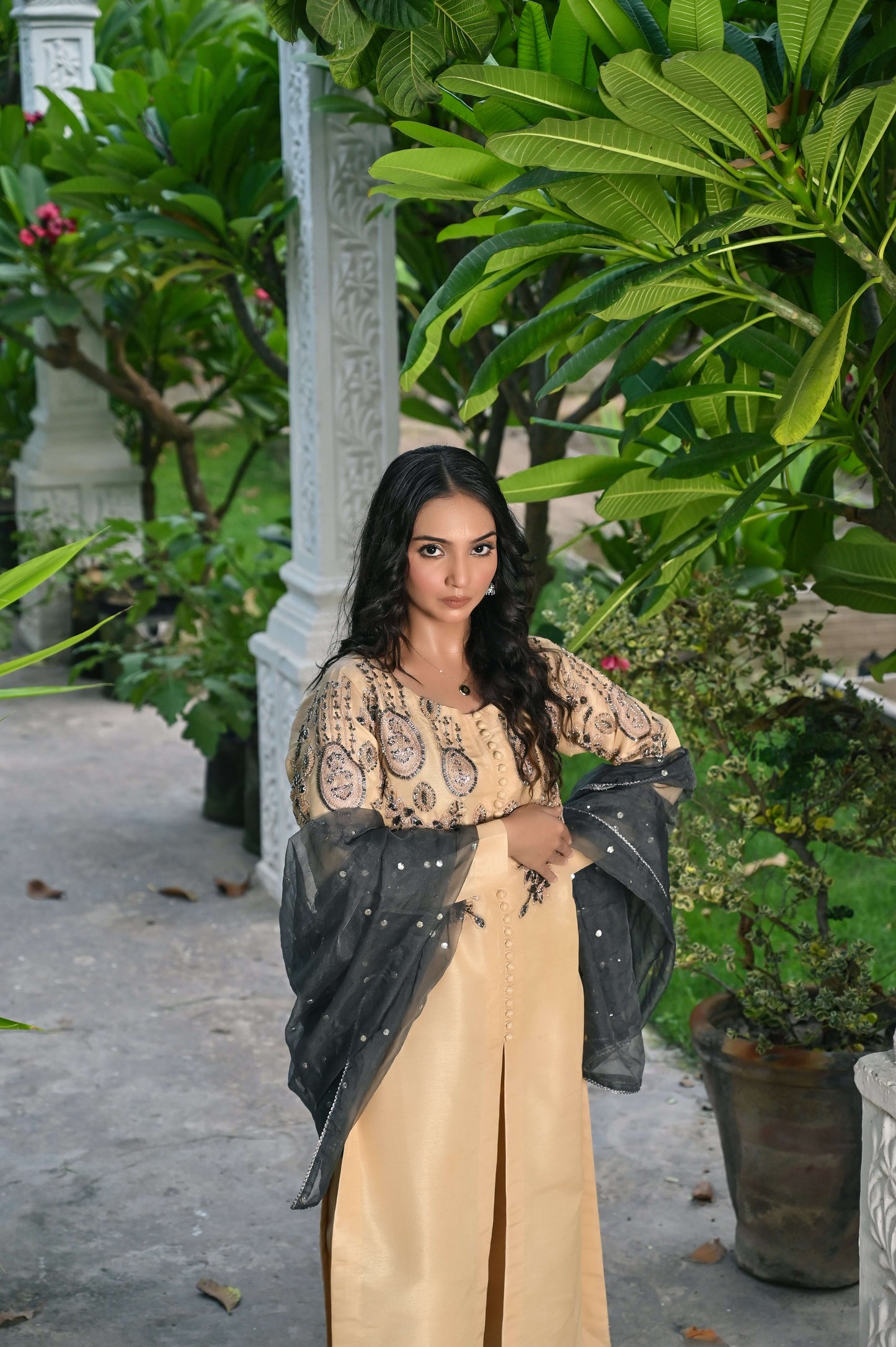 3-Piece Skin Raw Silk Embroidered Outfit with Organza Dupatta – Perfect Stitches By Maryam