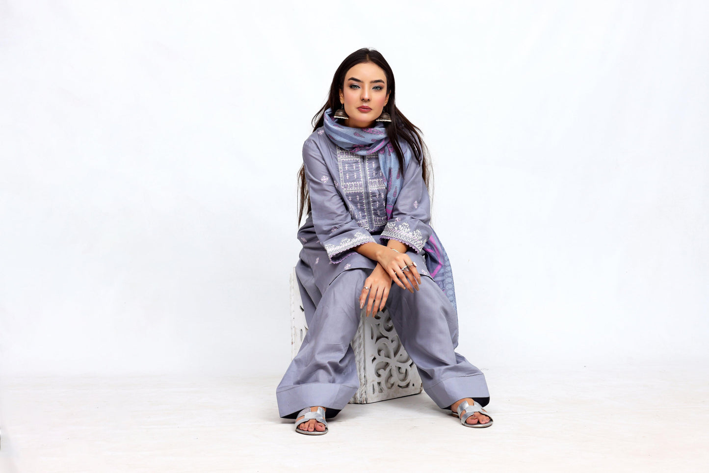 Gray Lawn Embroidred - Perfect Stitches By Maryam